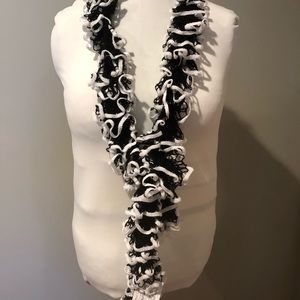 Ladies Scarf Black and White Knit